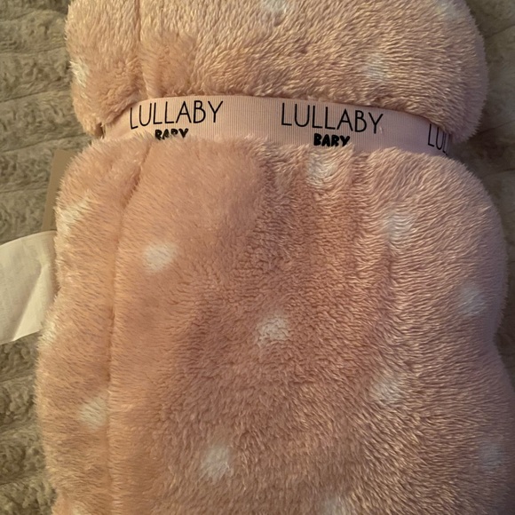Pink pokadot baby blanket BNWT - Picture 3 of 3